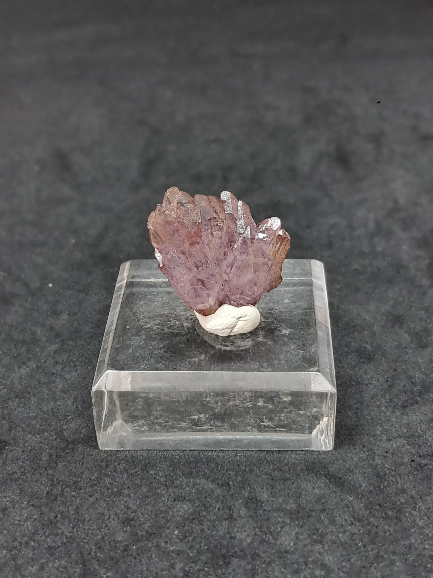Cúmulo de Amatista en Cetro con inclusiones "Super Seven" (Karur) | Piedra Natural | Ejemplar Mineral n.° KA92