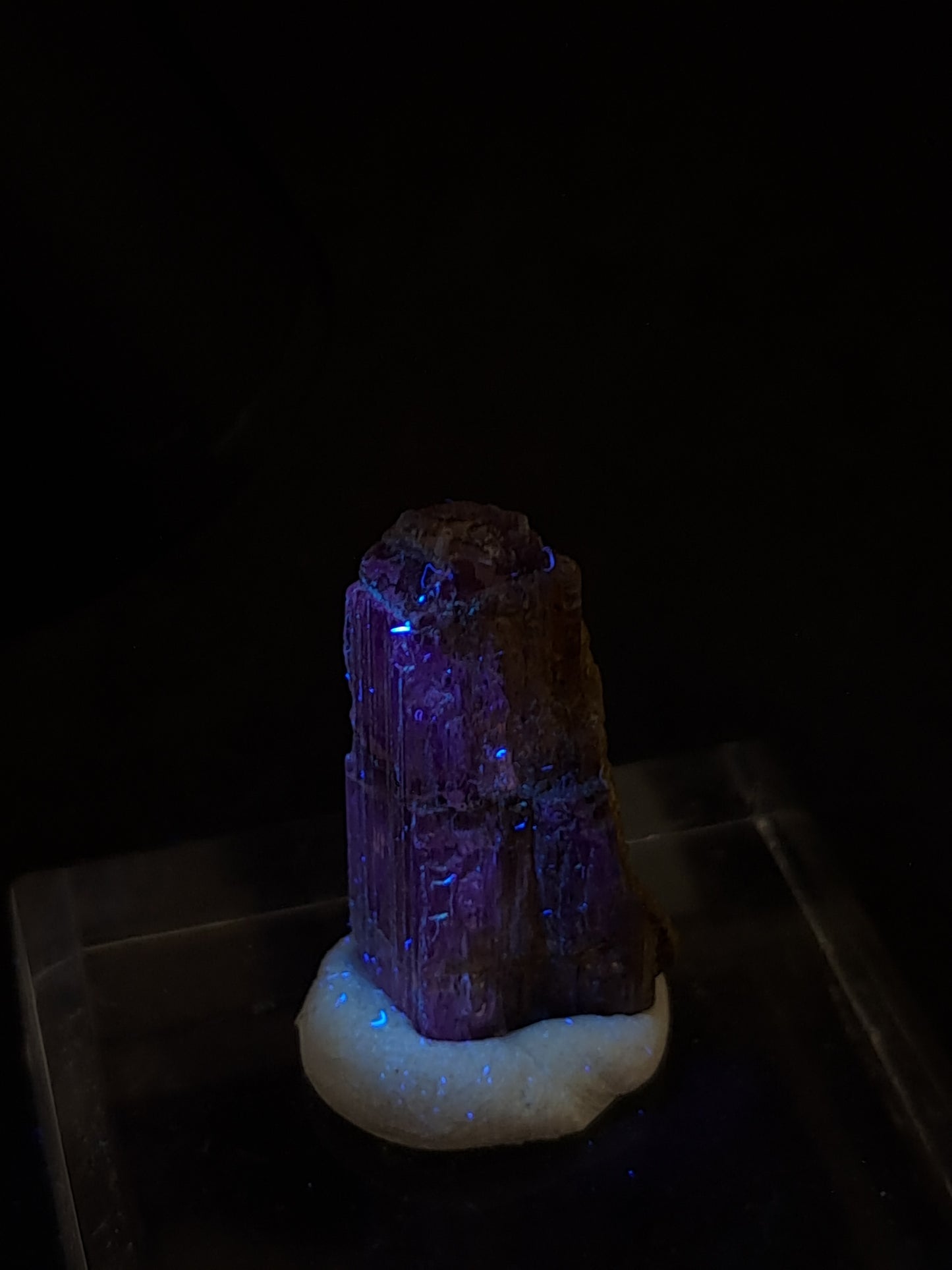 Scapolite Crystal (Karur) UV Reactive | Rough Stone | Natural Mineral Specimen #SCP16