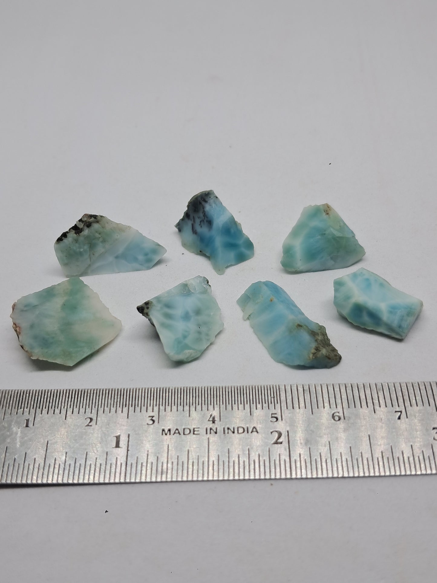 Juego de 7 chips pequeños de larimar (República Dominicana) en bruto | Rocas naturales n.° LM20