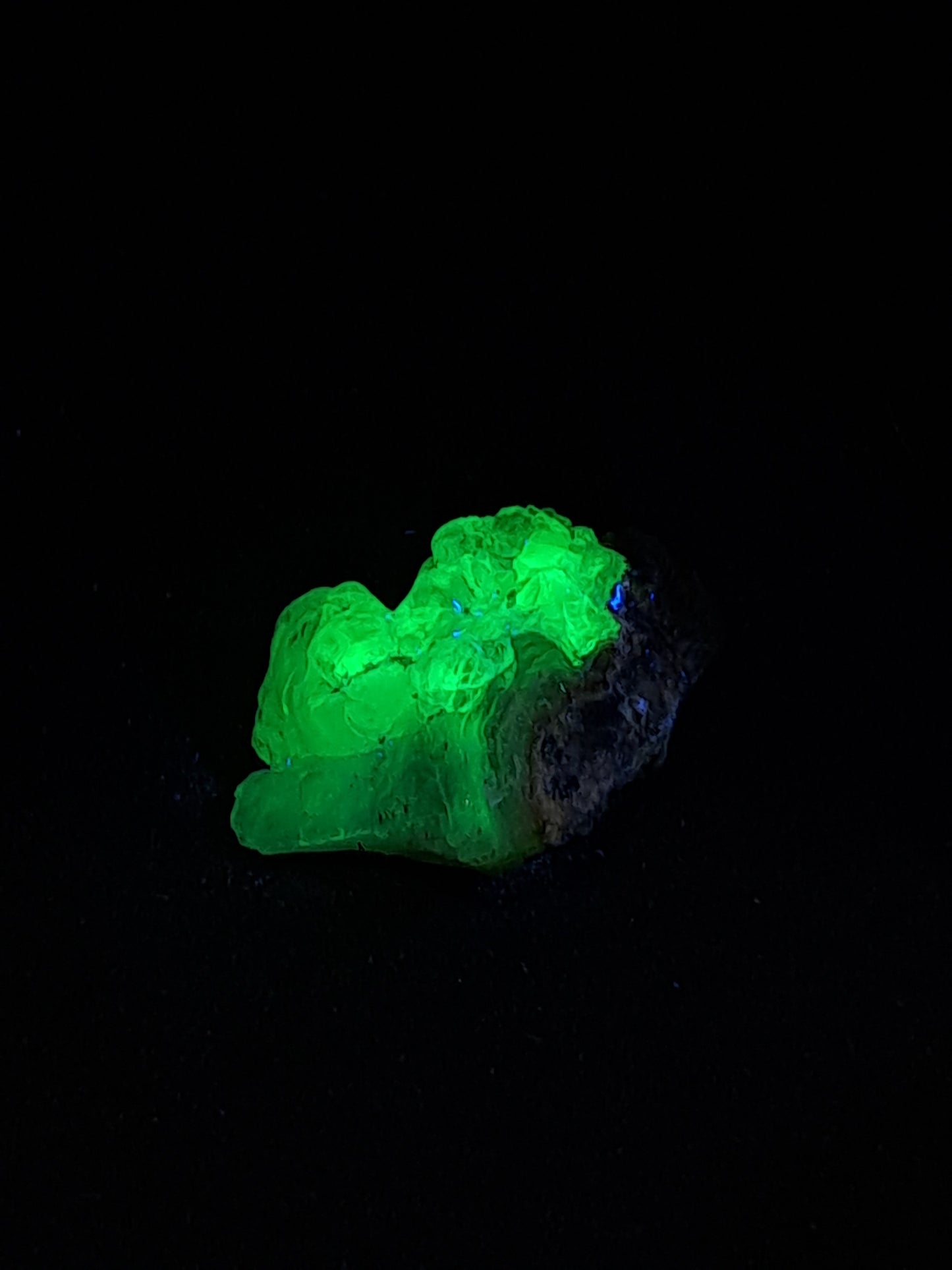 Hyalite Opal on Matrix (Mexico) Rough Crystal Stone | UV-Reactive Mineral Specimen #OH21