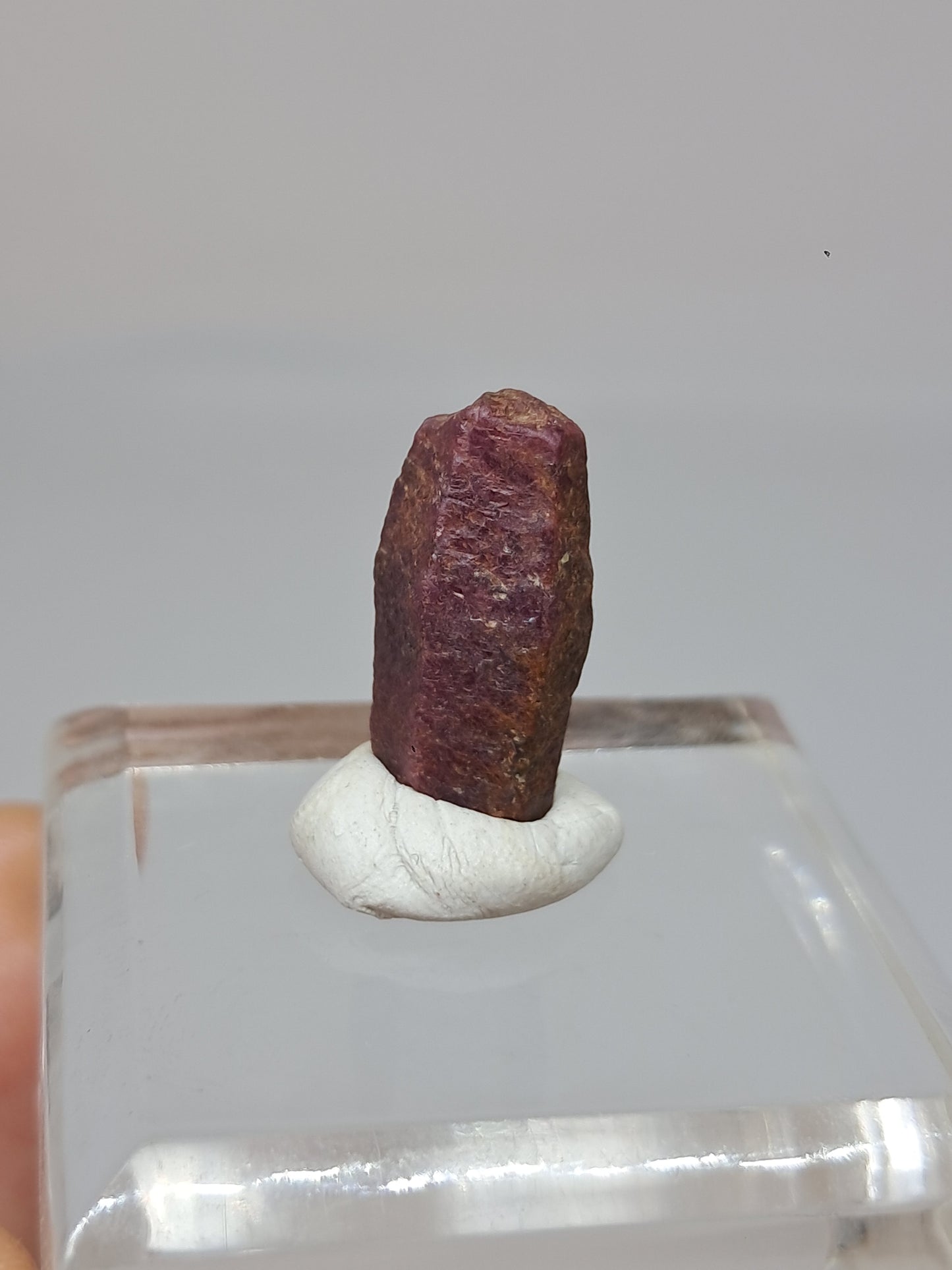 Cristal de rubí en bruto (Tamil Nadu) Piedra natural | Muestra mineral #RB35