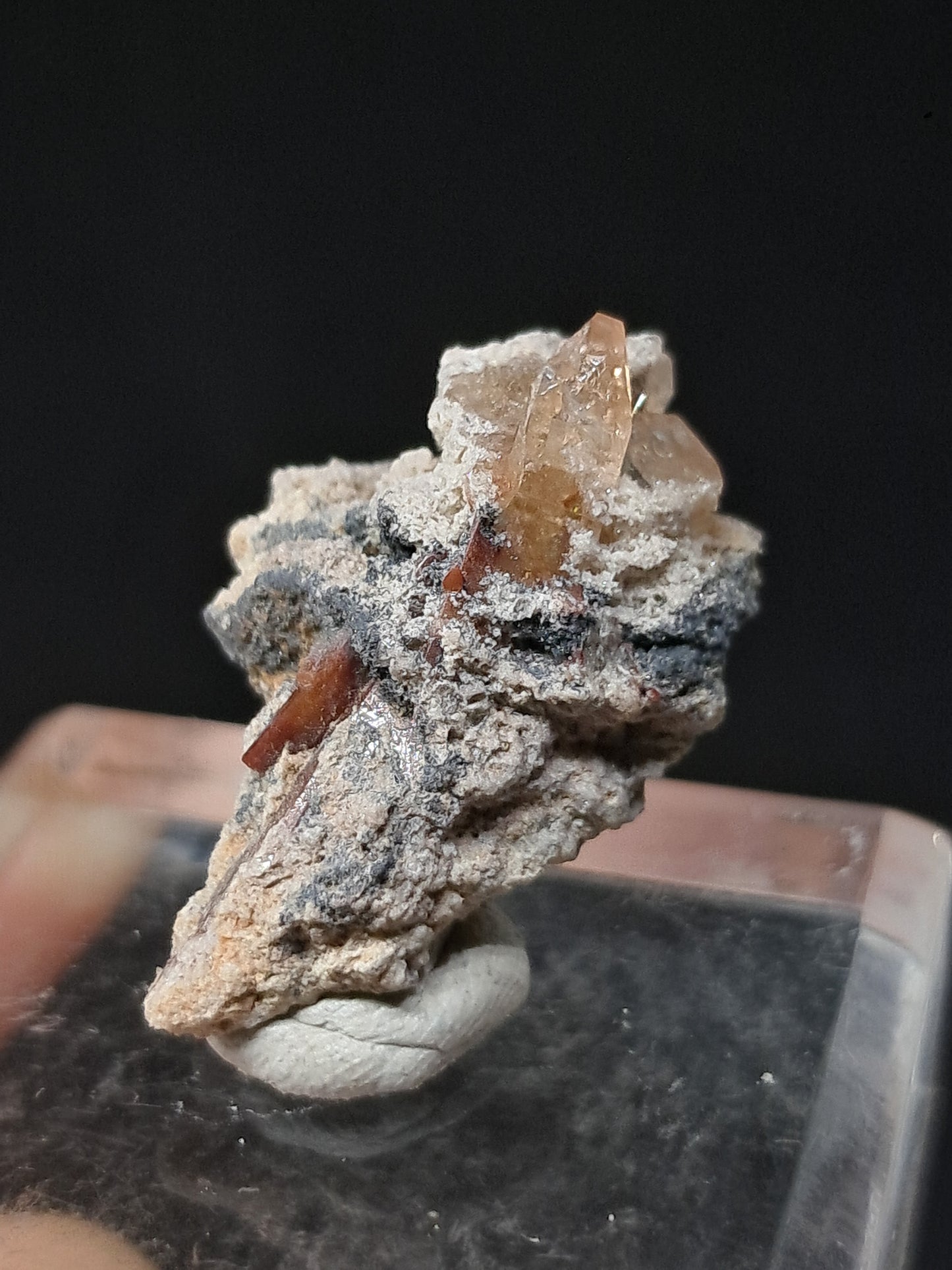 Cristales de topacio natural en matriz (México), piedra preciosa rara | Ejemplar mineral n.° TPZ26