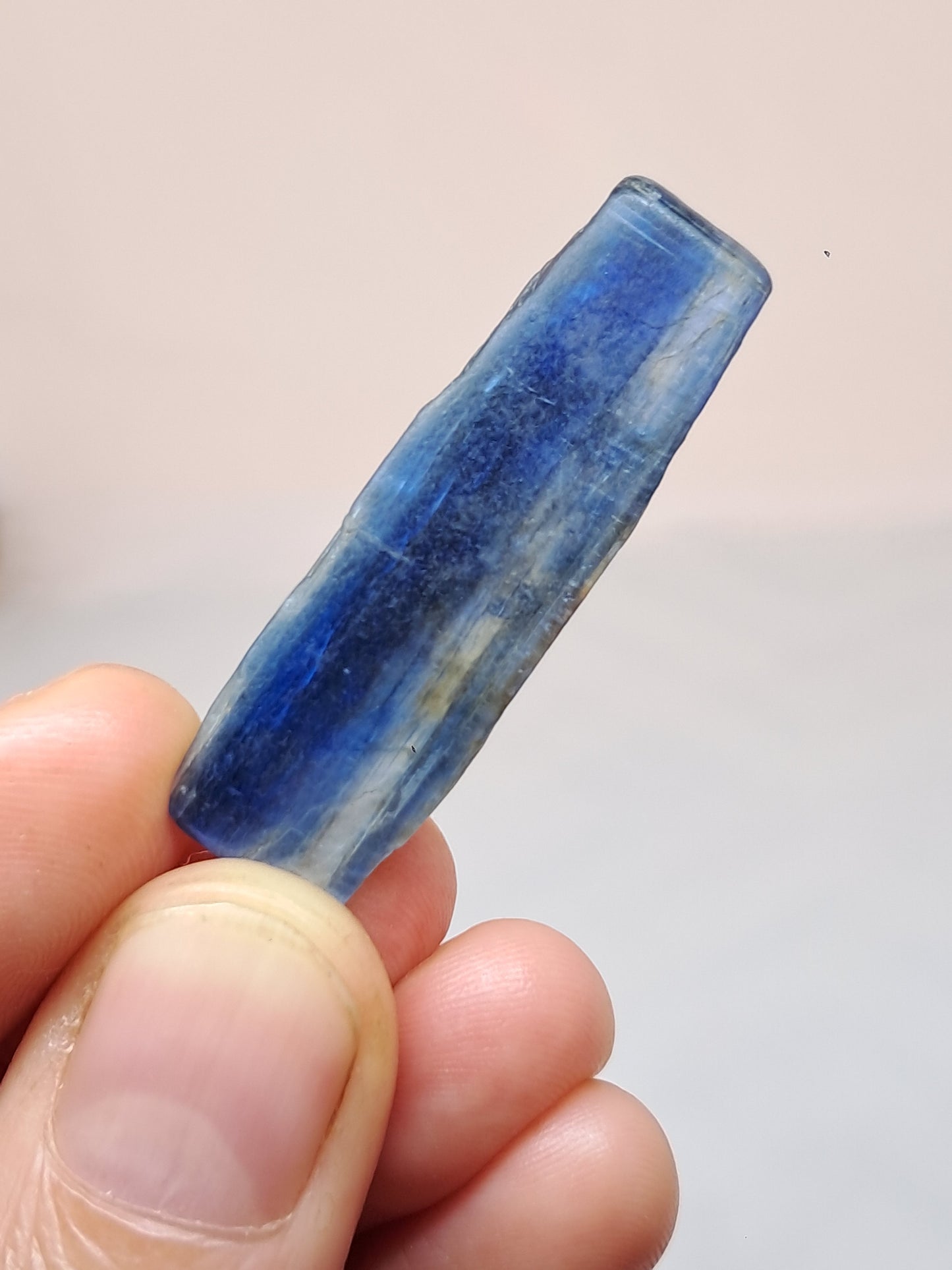 Piedra natural cianita azul (Nepal) n.° KY22
