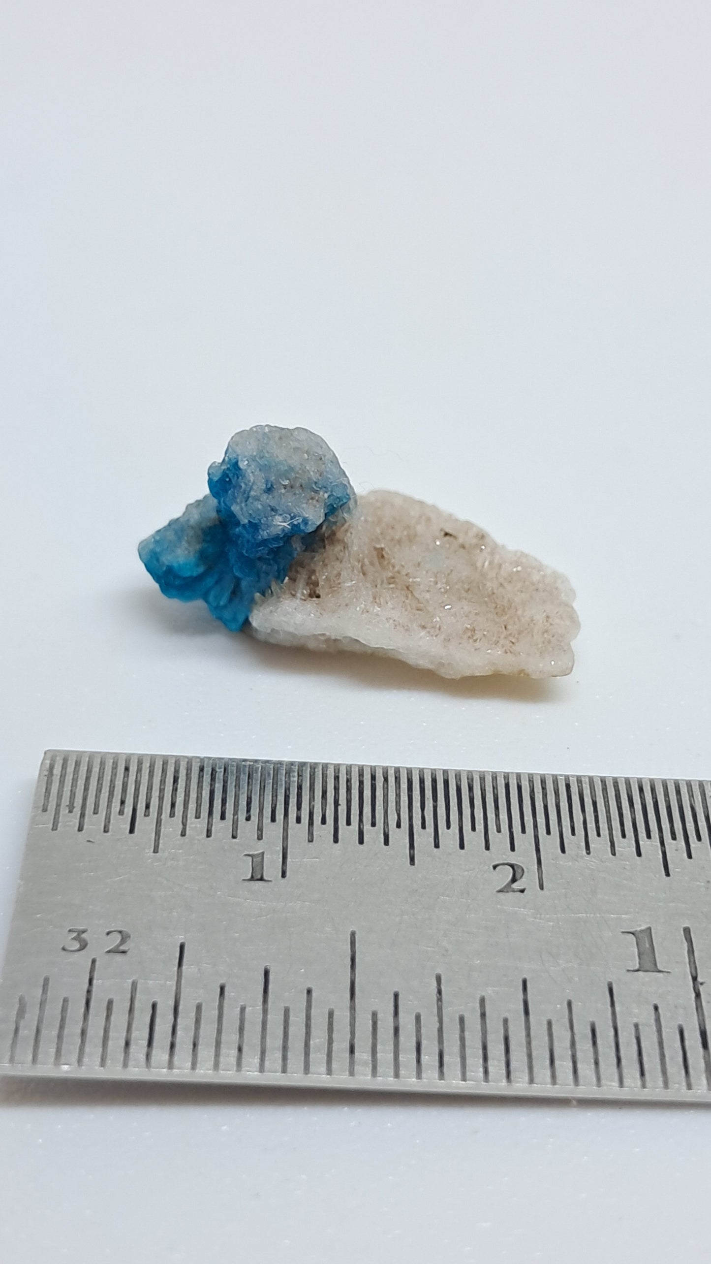 Cavansita con forma de arco en matriz (Wagholi) Cristal en bruto | Piedra natural | Muestra de mineral raro #CV62