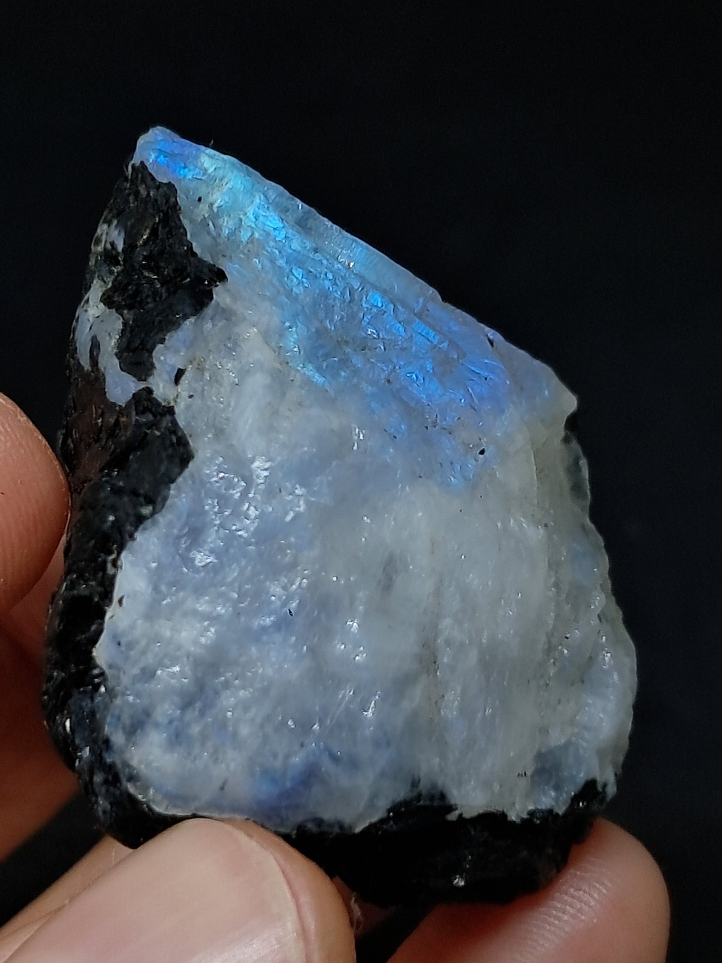 Piedra lunar arcoíris de alta calidad (Odisha) en bruto | Roca natural n.° MN11