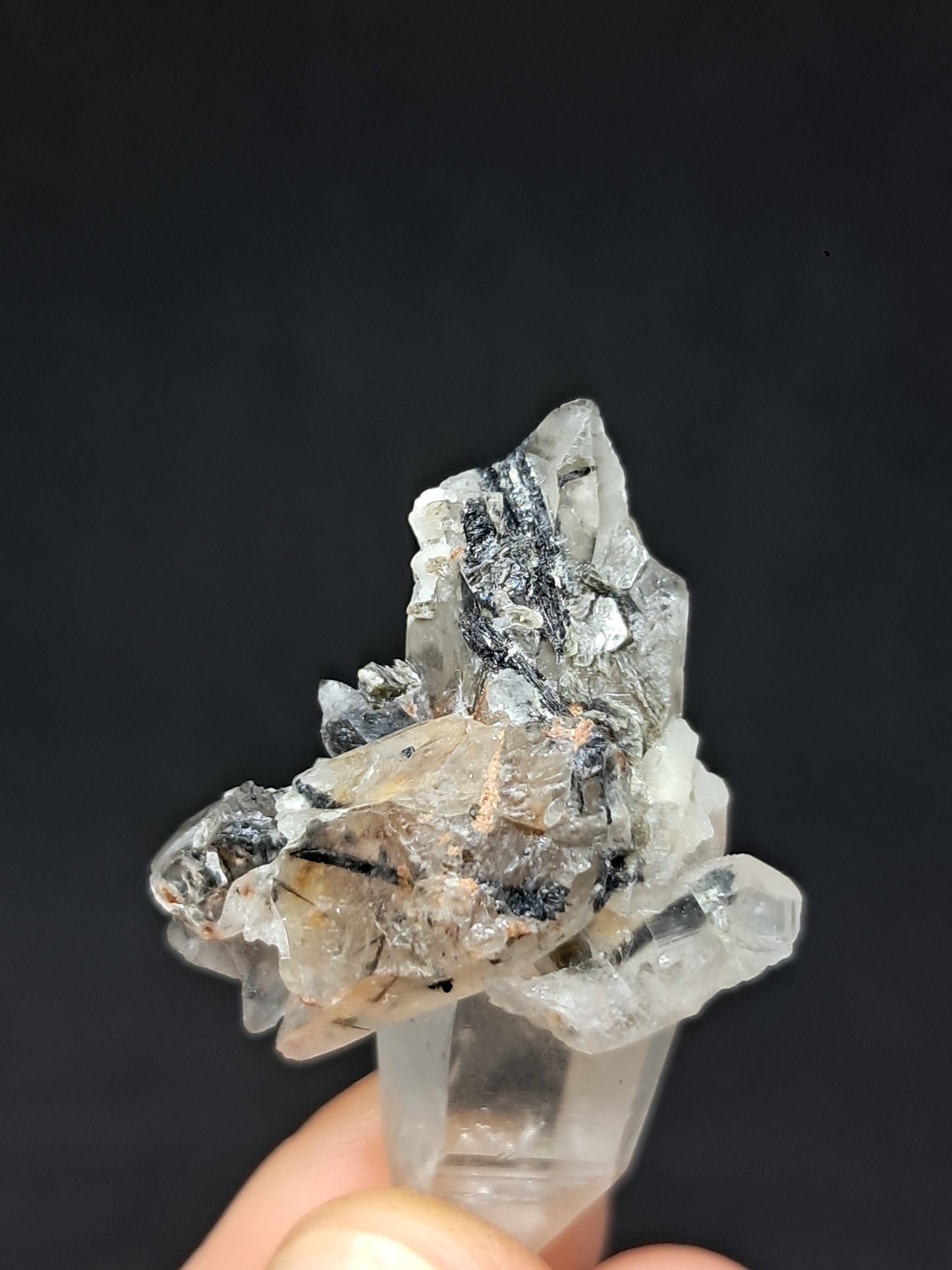 Punta de Cuarzo Turmalinado (Karur) Cristal Natural | Muestra Mineral #TQ32