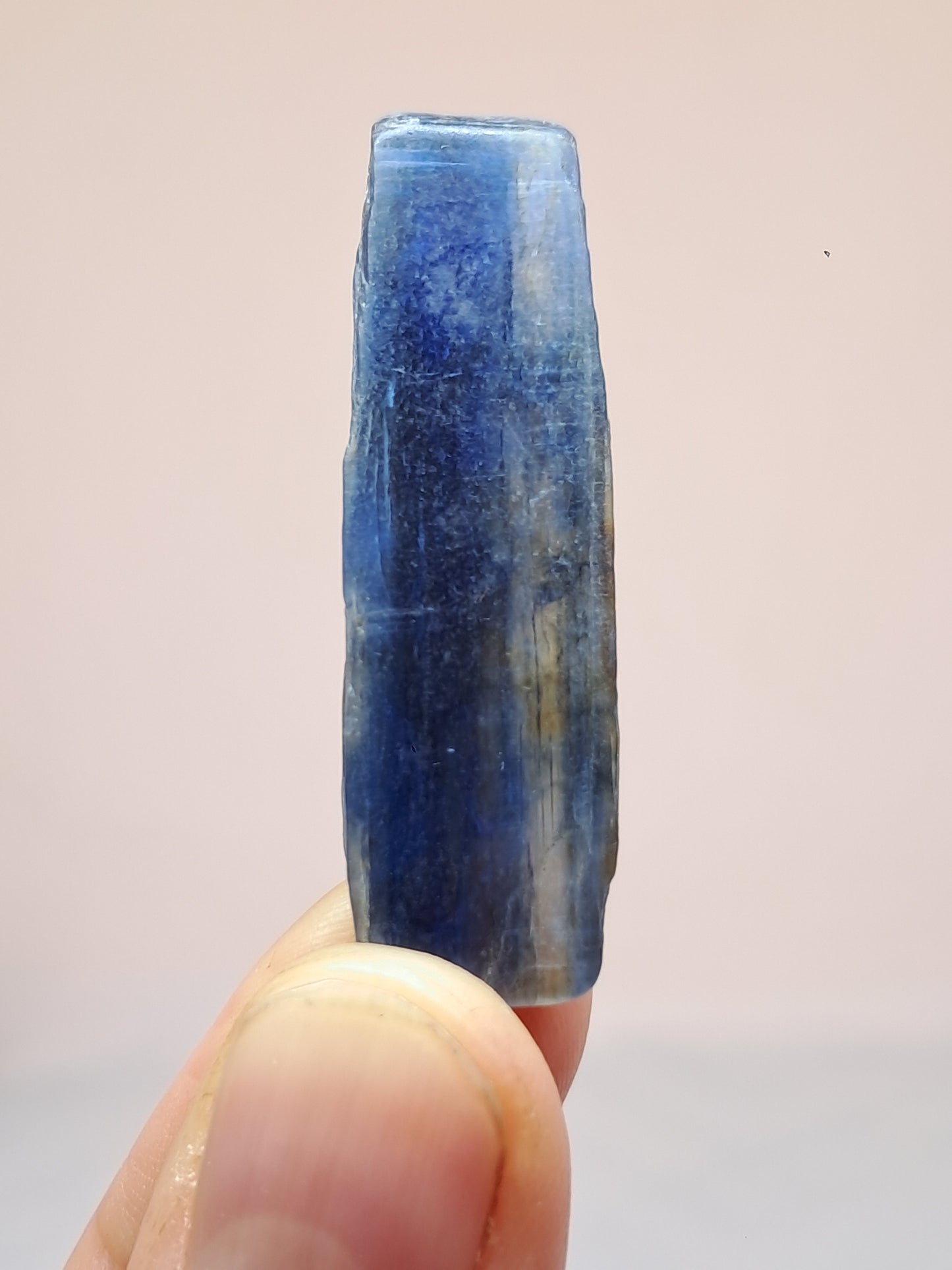 Piedra natural cianita azul (Nepal) n.° KY22