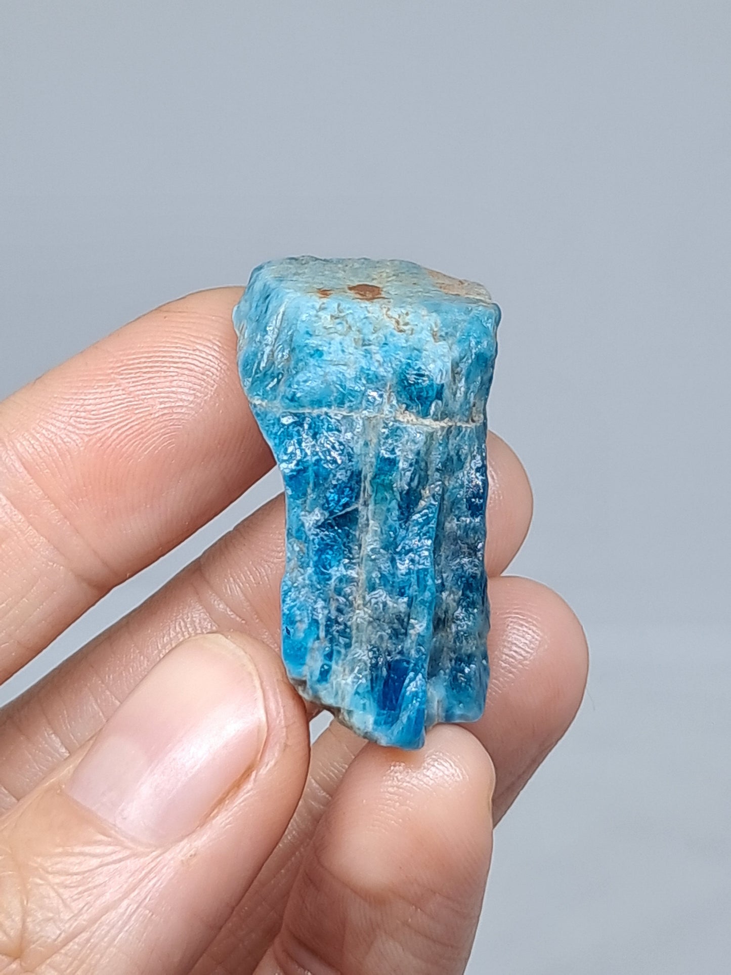 Piedra natural de apatita azul (Madagascar) n.° AP3