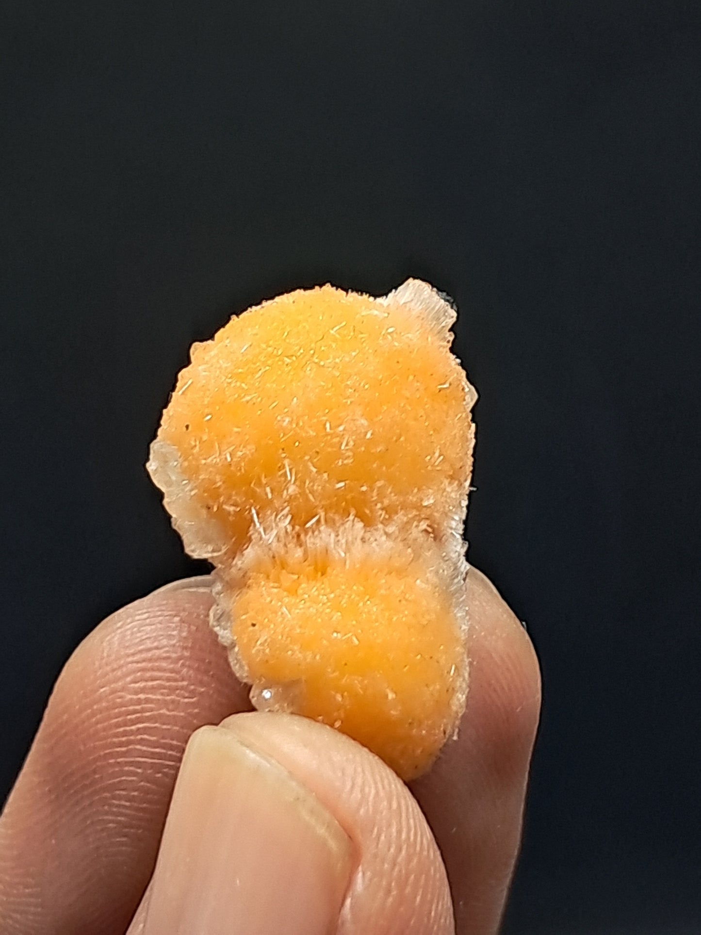 Muestra de mineral de Thomsonita con mesolita (Madhya Pradesh) | Zeolita n.° THM1