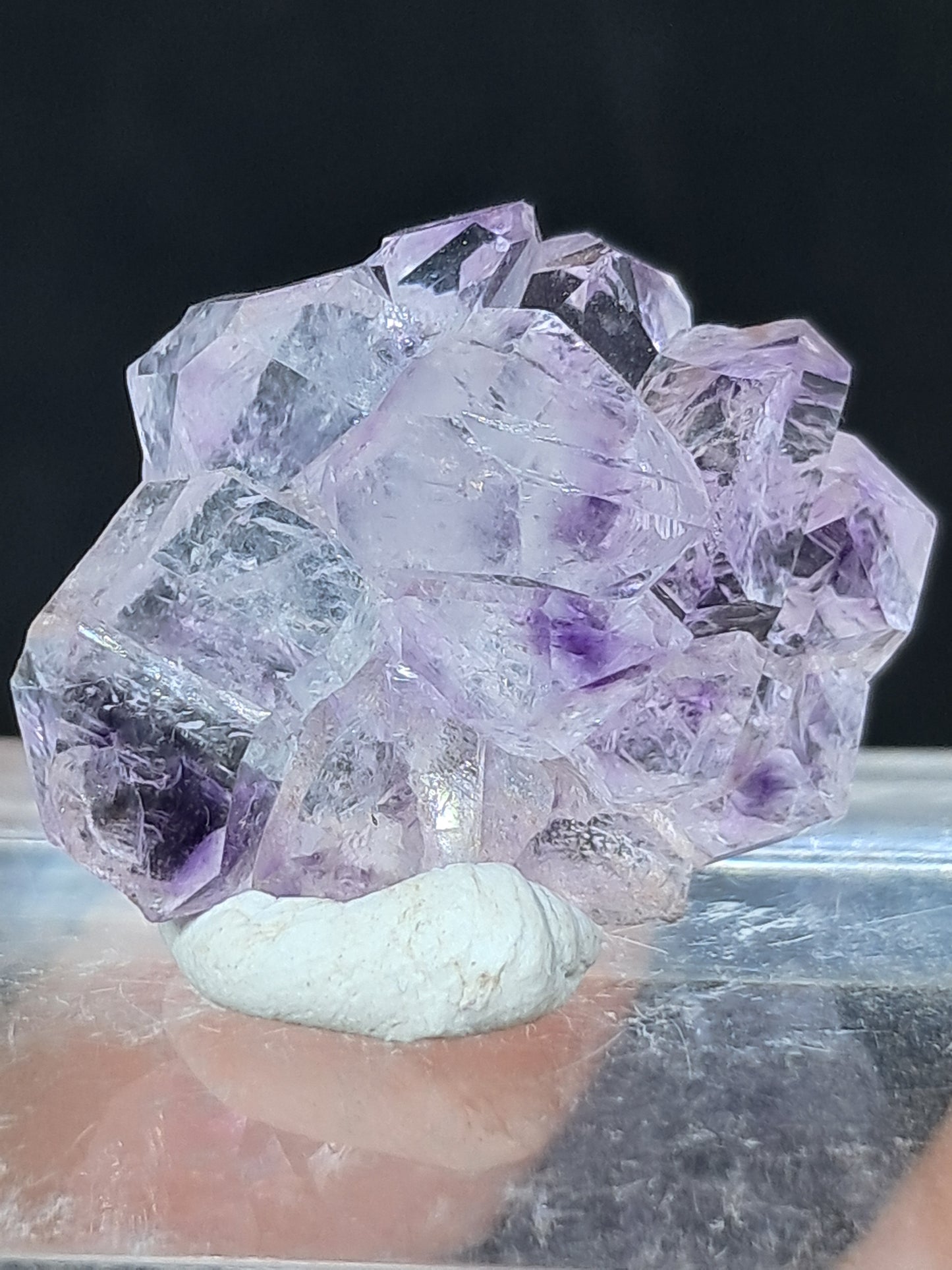 Cúmulo de cetro de amatista Karur (Karur) Cristal de cuarzo brillante | Piedra natural | Ejemplar mineral n.° KA77