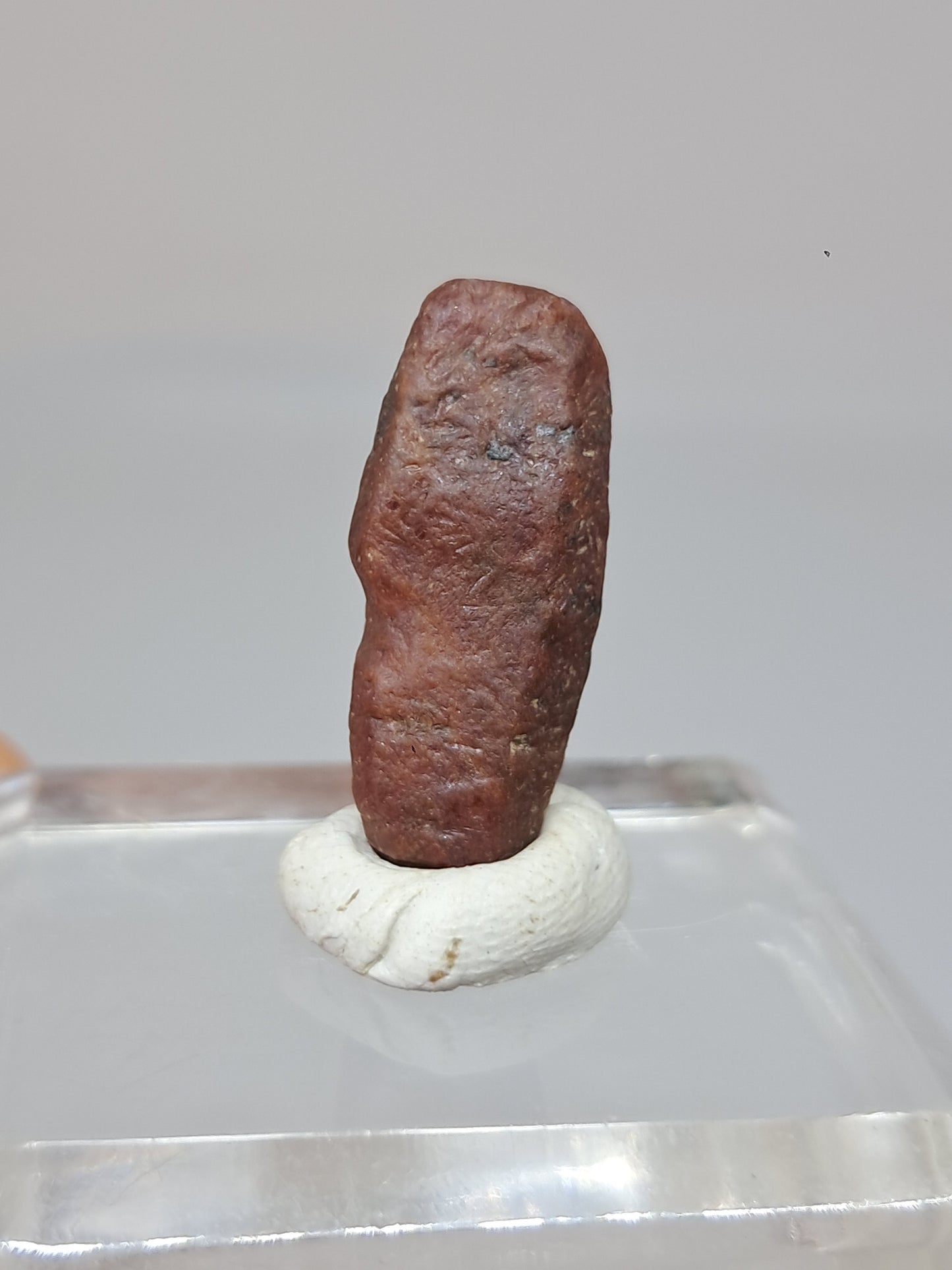 Cristal de rubí en bruto (Tamil Nadu) Piedra natural | Muestra mineral #RB31