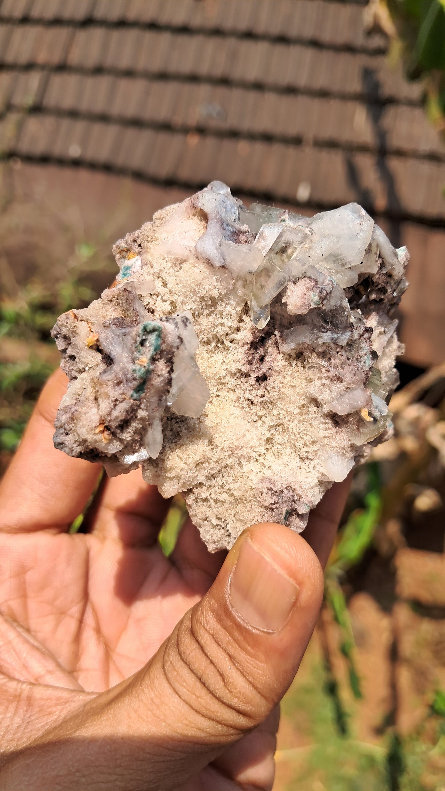 Apofilita Verde (Fluorapofilita) con Estilbita en Matriz (Ajanta) Cristal Natural | Muestra Mineral #GA16