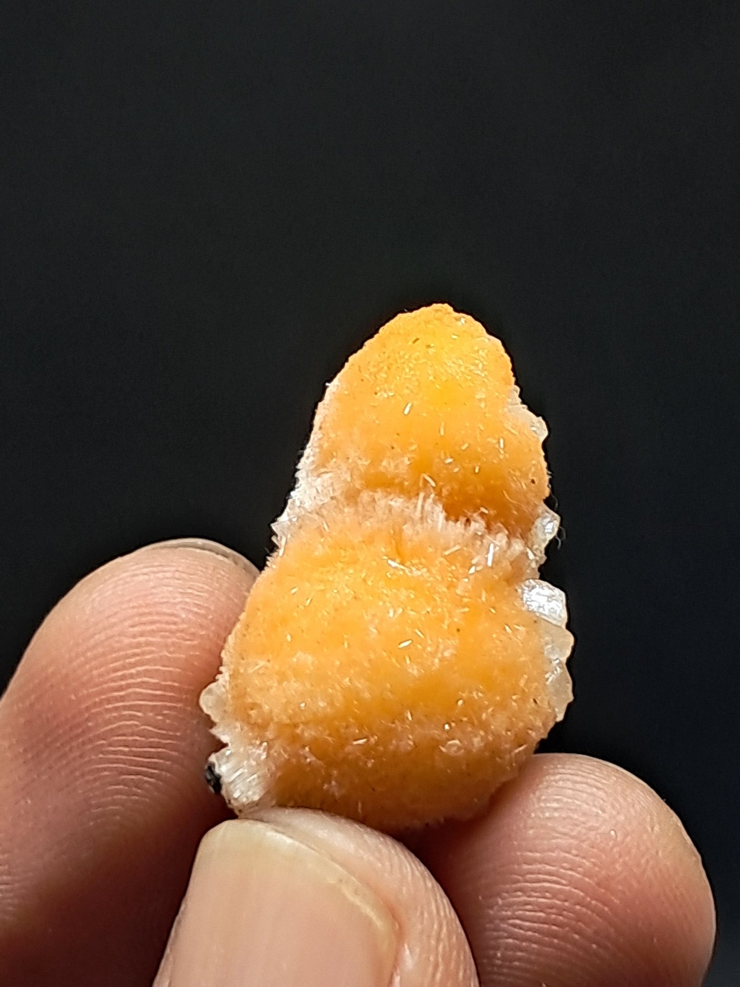 Muestra de mineral de Thomsonita con mesolita (Madhya Pradesh) | Zeolita n.° THM1