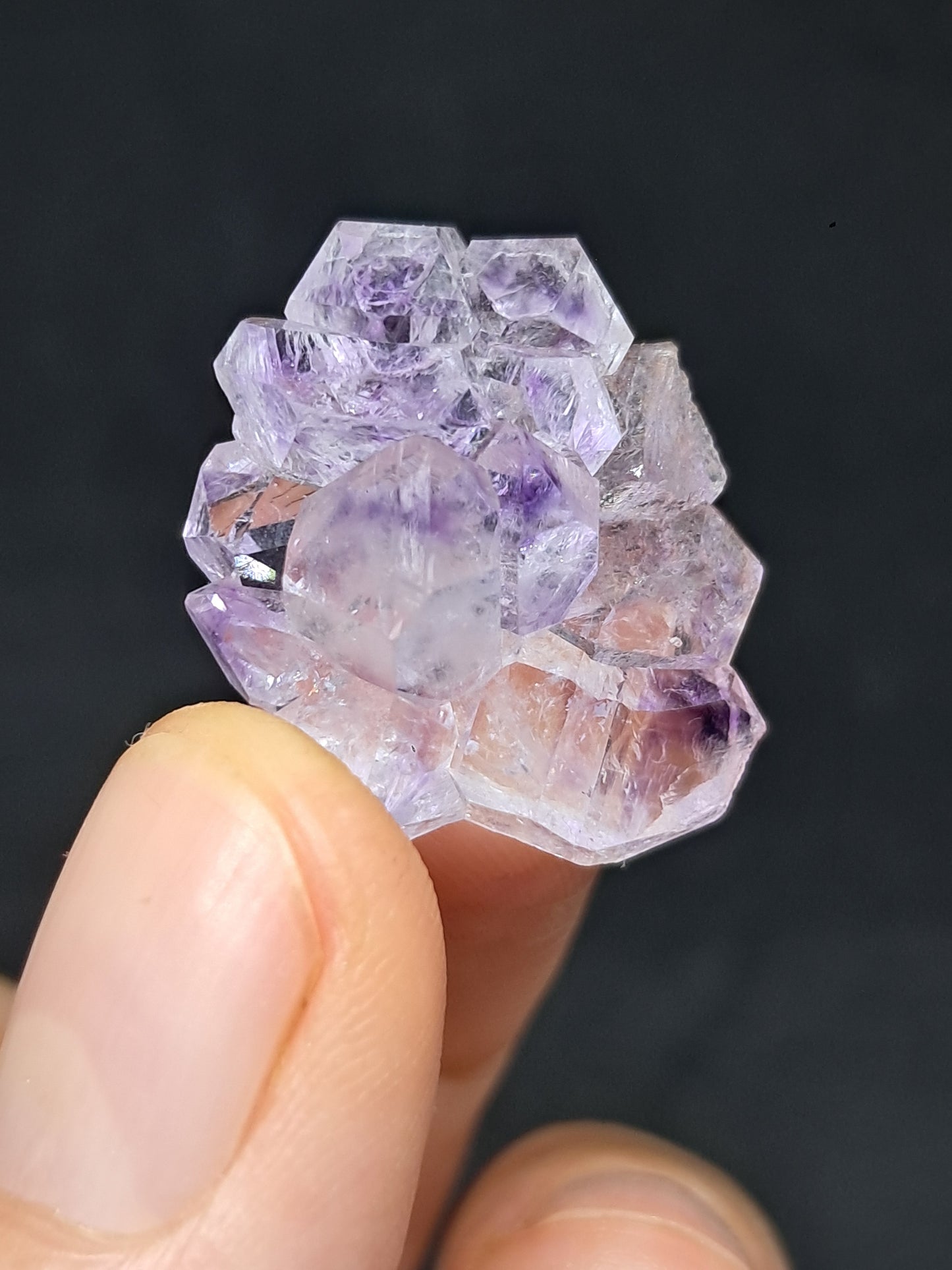 Cúmulo de cetro de amatista Karur (Karur) Cristal de cuarzo brillante | Piedra natural | Ejemplar mineral n.° KA77