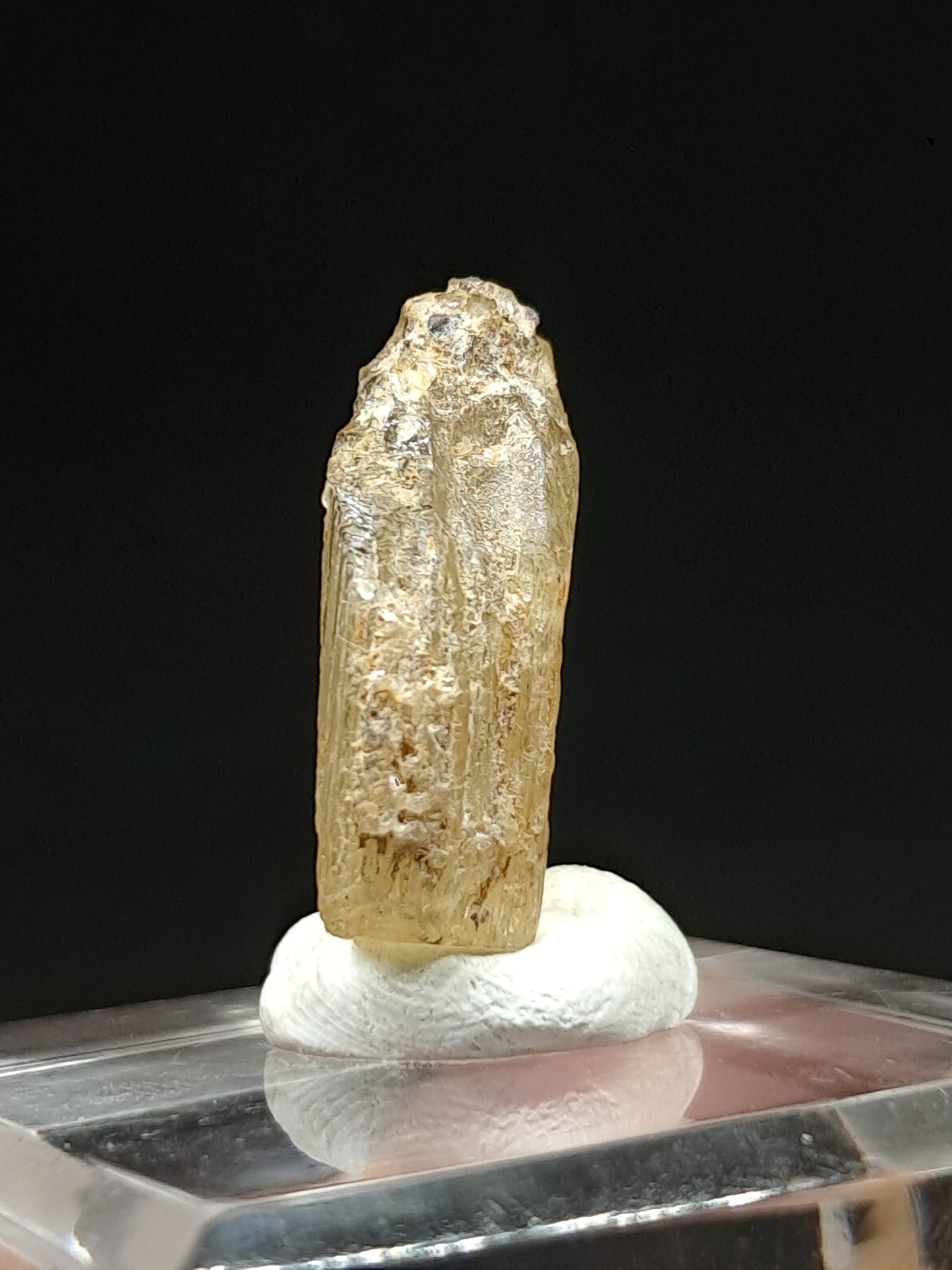 Fluorescent Scapolite Crystal (Karur) UV Reactive | Rough Stone | Natural Mineral Specimen #SCP18