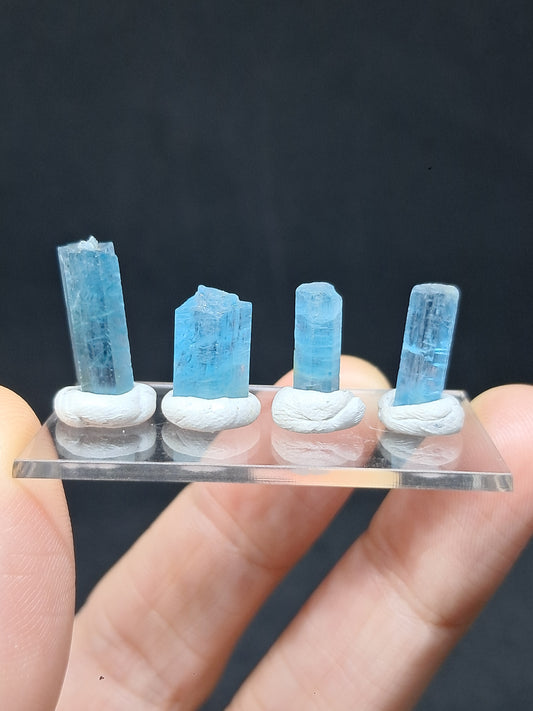 Juego de 4 Aguamarinas (Karur) en Bruto, Cristales Hexagonales de *Calidad Gema* | Ejemplar Mineral #AQM39