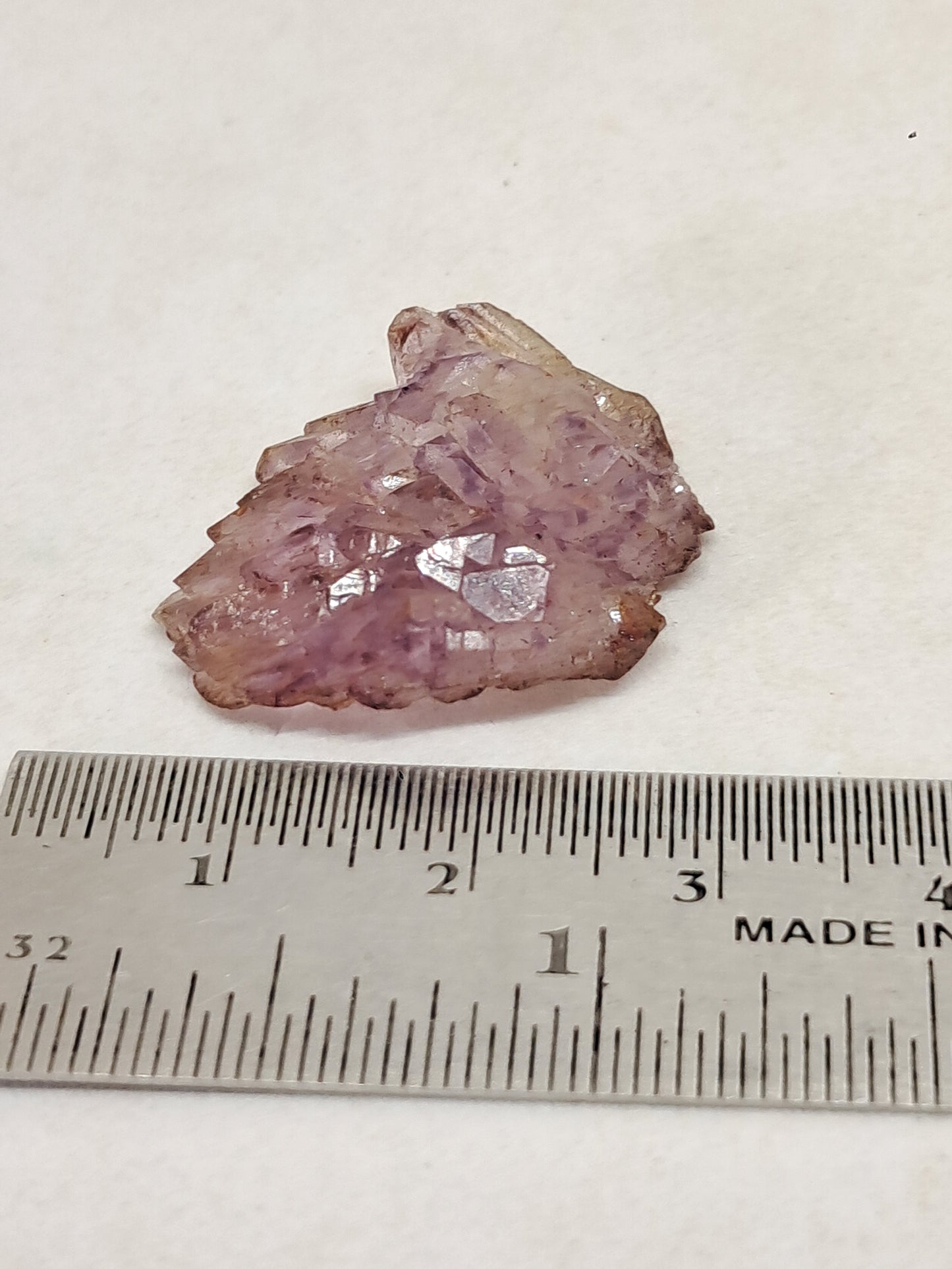 Cúmulo de Amatista en Cetro con inclusiones "Super Seven" (Karur) | Piedra Natural | Ejemplar Mineral n.° KA92