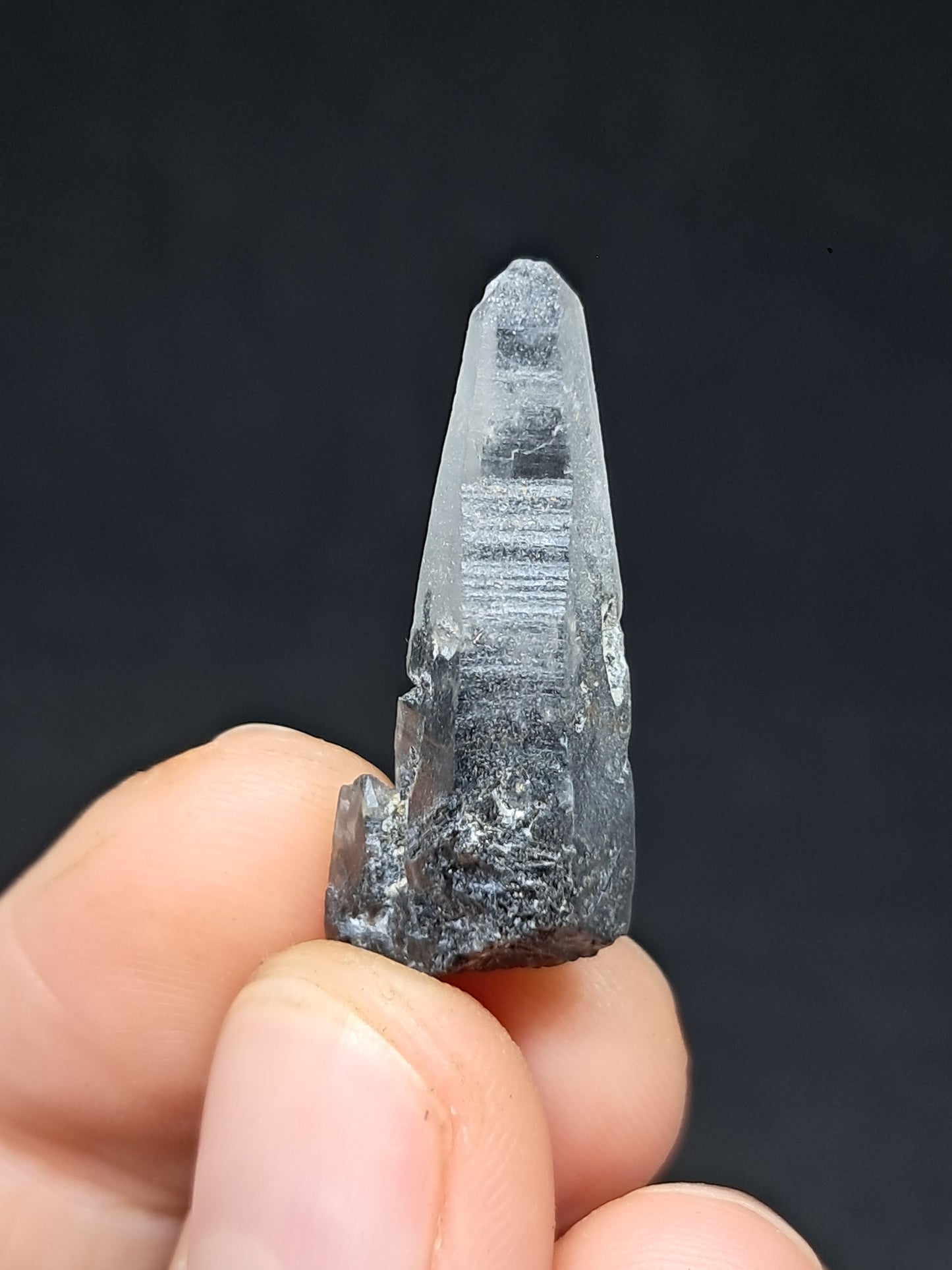 Punta de Cuarzo Turmalinado (Karur) Cristal Natural | Espécimen Mineral #TQ36