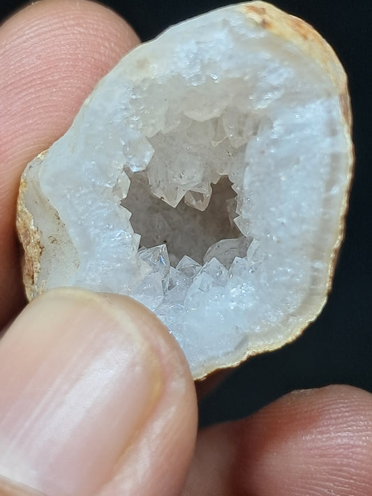 Quartz Geode (Ajanta) | Deep Cavity | Natural Crystal | Big Points #GD23