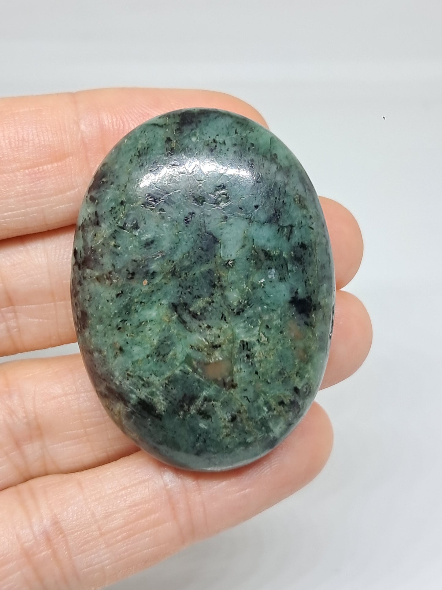 Piedra de palma esmeralda | Piedra pulida | Cristal natural n.° EM2