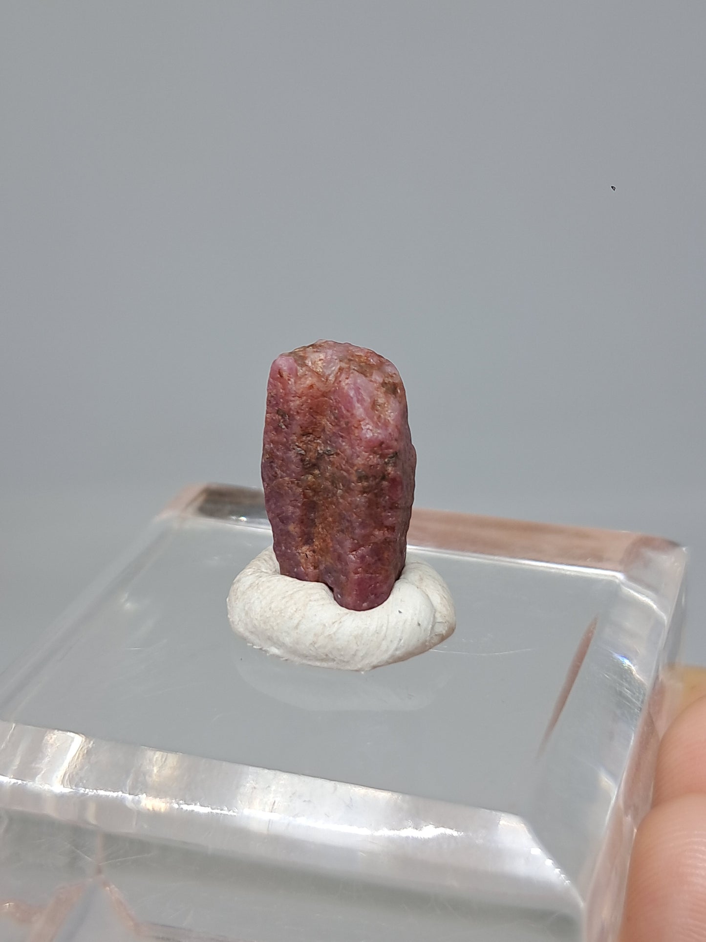 Cristal de rubí en bruto (Tamil Nadu) Piedra natural | Muestra mineral #RB22