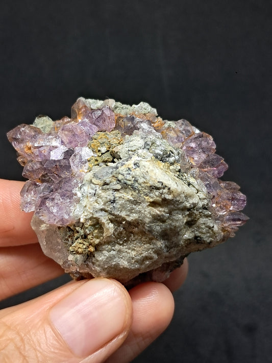 Amatista en matriz (Karur) | Cristal en bruto | Piedra natural | Ejemplar mineral n.° KA142