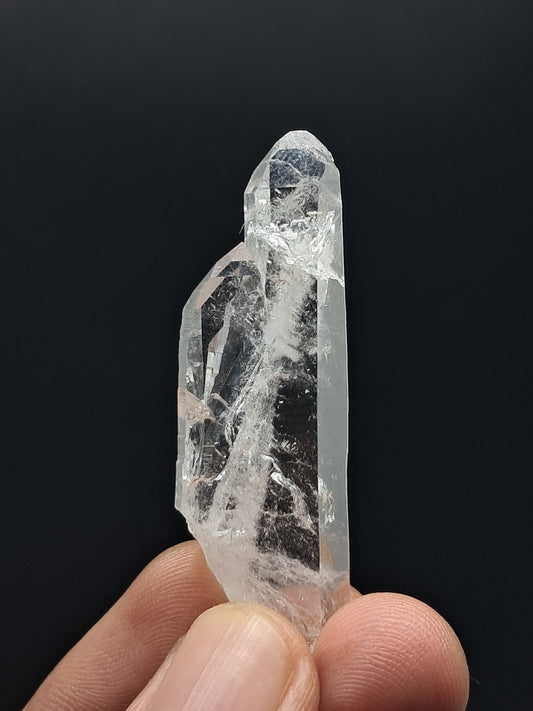 Punta Natural de Cuarzo Claro de la Formación Faden (Santander, Colombia) | Ejemplar Mineral n.° COQ11