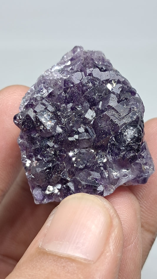 Amatista Elestial Morado Profundo | Inclusiones de Hematita Goethita Rutilo | Cristal Natural | Espécimen Mineral #KA198