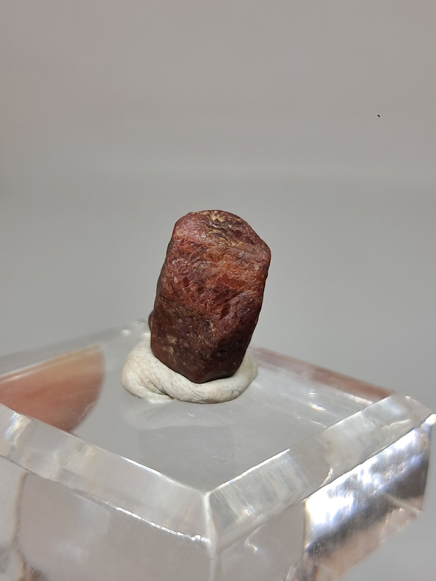 Cristal de Rubí en Bruto (Tamil Nadu) Piedra Natural | Muestra de Mineral #RB25