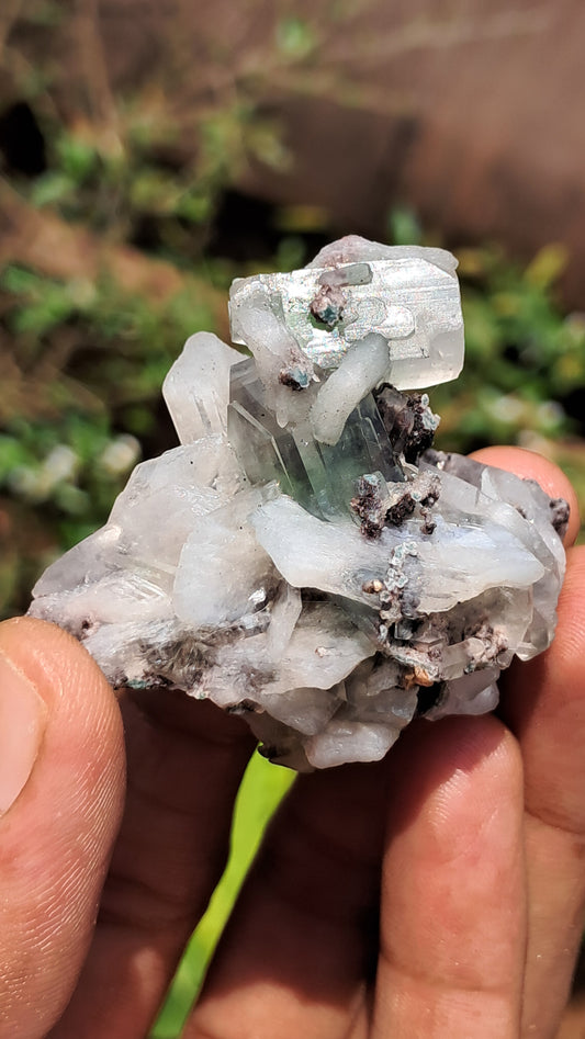 Apofilita Verde (Fluorapofilita) con Estilbita sobre Matriz (Ajanta) Cristal Natural | Muestra Mineral #GA18