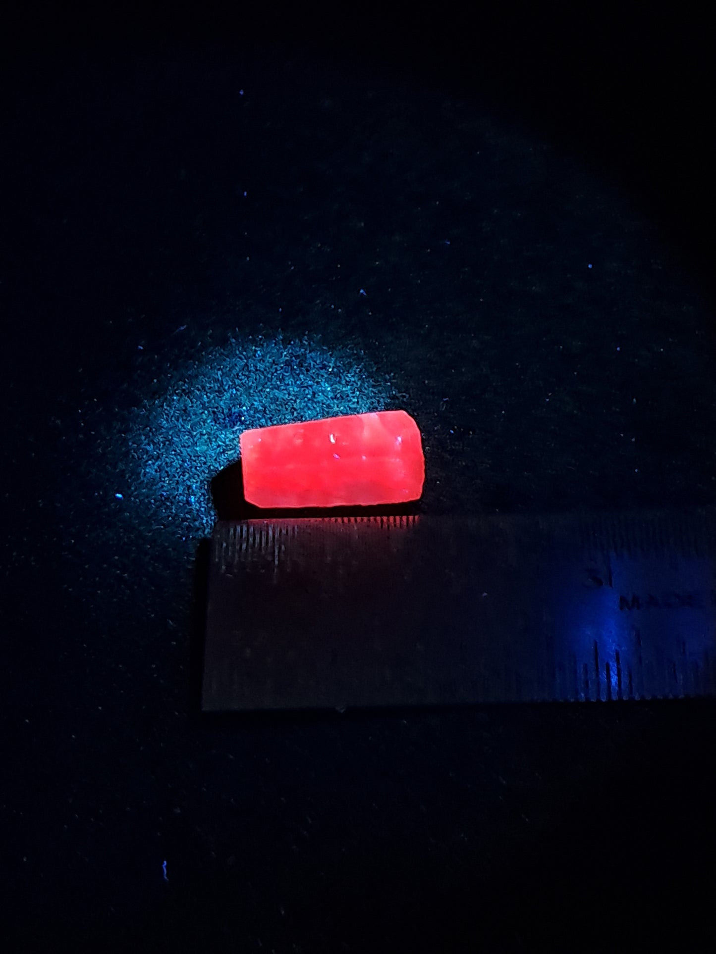 Zafiro natural (Madagascar) en bruto | Ejemplar mineral n.° SP43