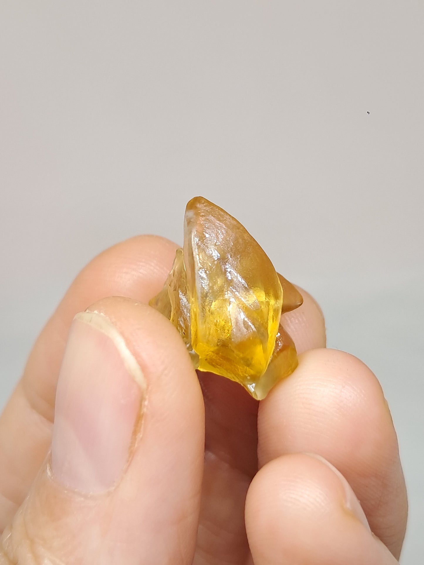 'Dog Tooth' Honey Calcite (Ahmednagar) UV Reactive Natural Crystal | Mineral Specimen #CA24