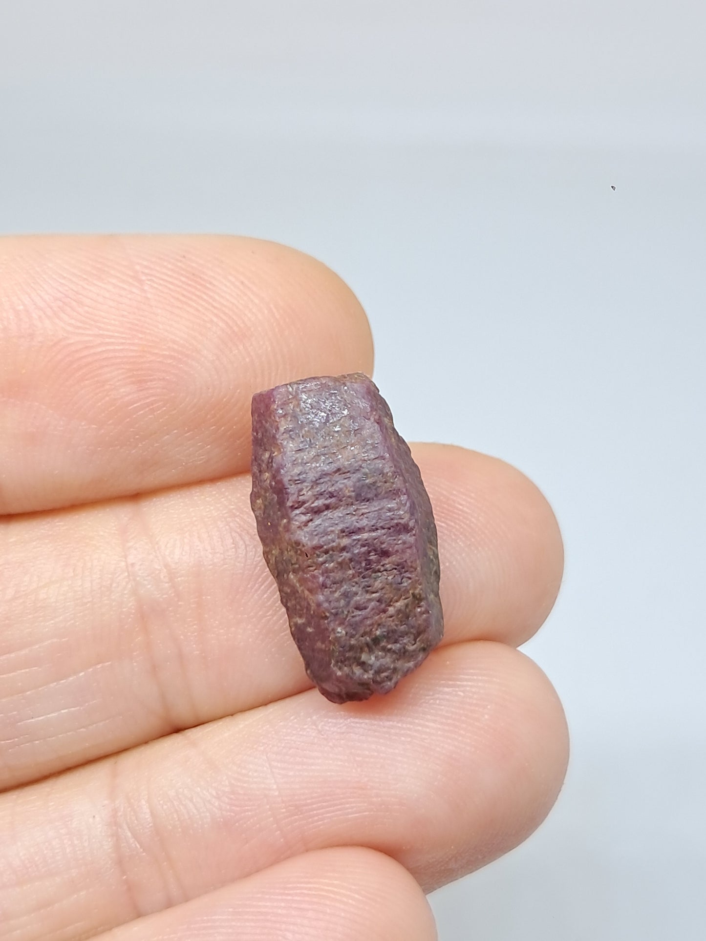 Cristal de rubí en bruto (Tamil Nadu) Piedra natural | Muestra mineral #RB28