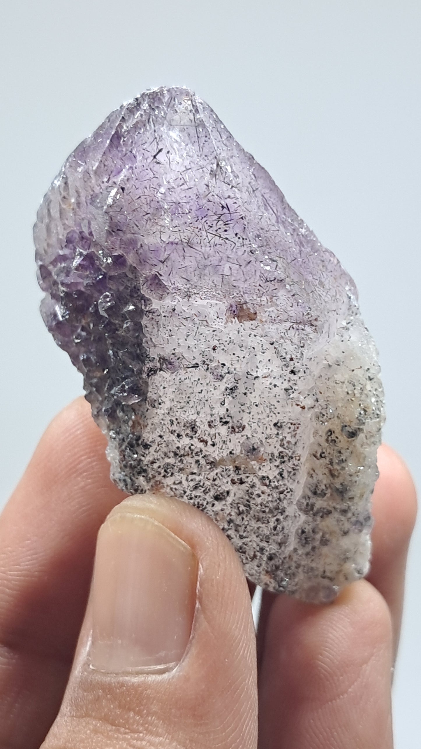 Amatista Elestial sobre Pseudomorfo de Cuarzo | Inclusiones de Hematita Goethita Rutilo | Cristal Natural | Muestra Mineral #KA192