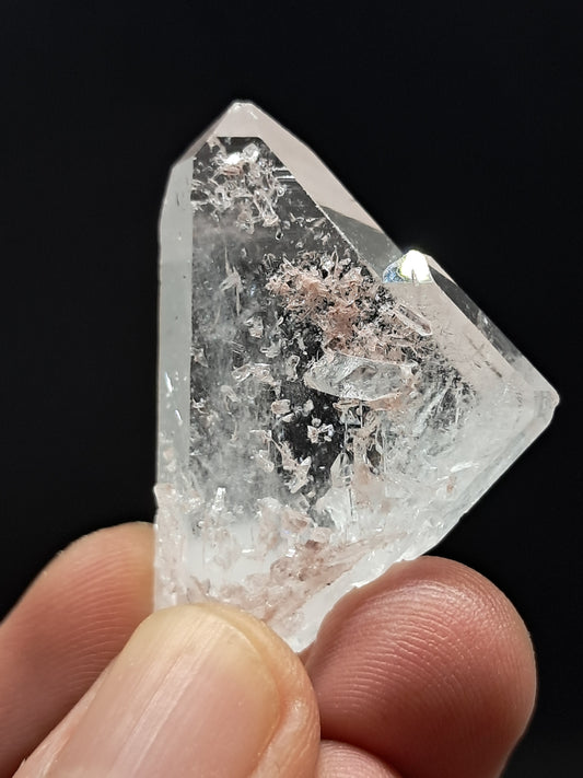 Punta natural de cuarzo transparente tabular estilo Faden (Santander, Colombia) | Ejemplar mineral n.° COQ22
