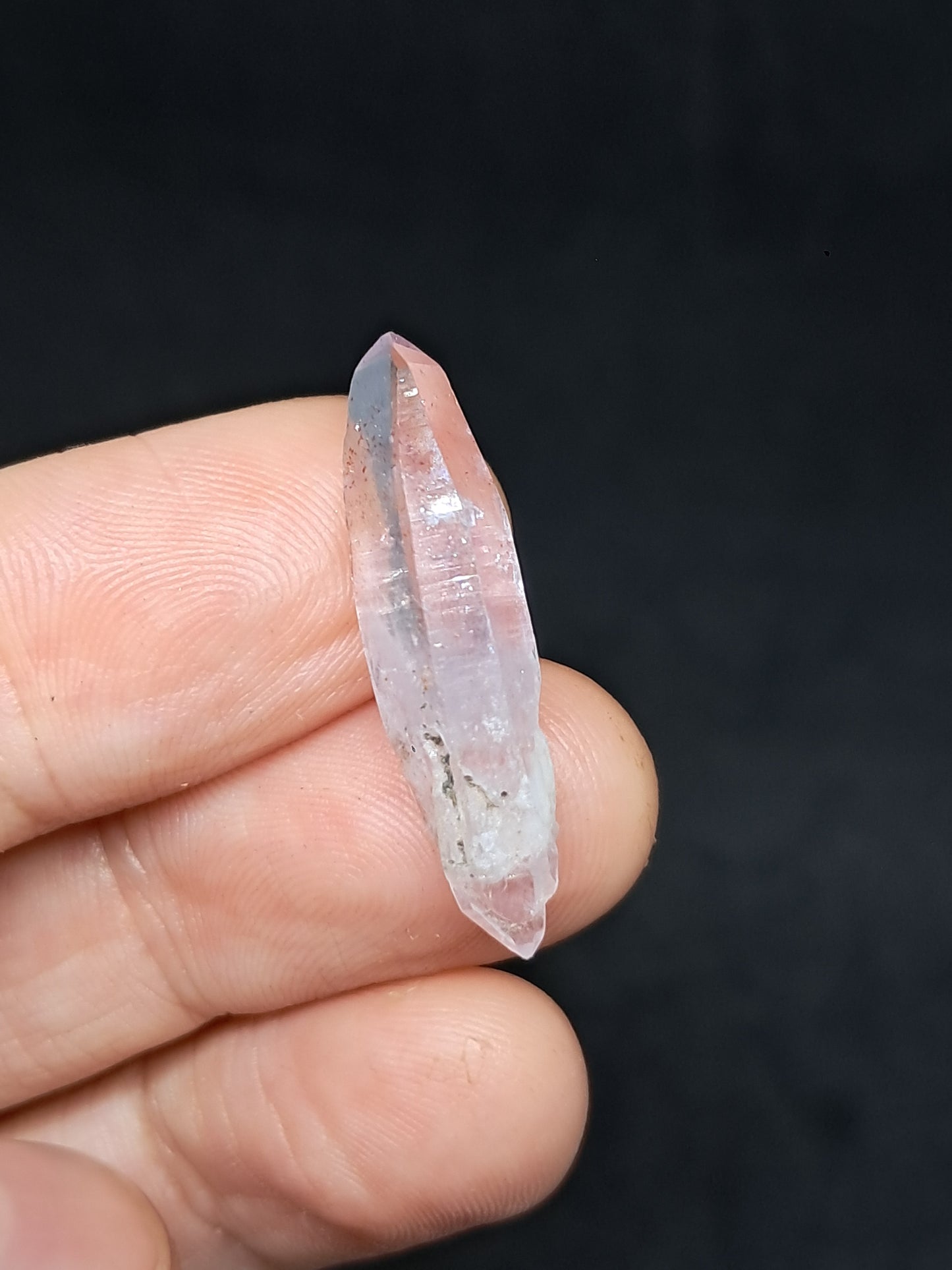 Punta Biterminada de Amatista de Veracruz con Inclusiones de Hematita (México) | Cristal Natural | Espécimen Mineral #VA58