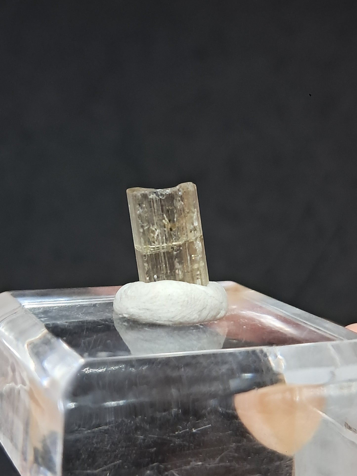 Fluorescent Scapolite Crystal (Karur) UV Reactive | Rough Stone | Natural Mineral Specimen #SCP20
