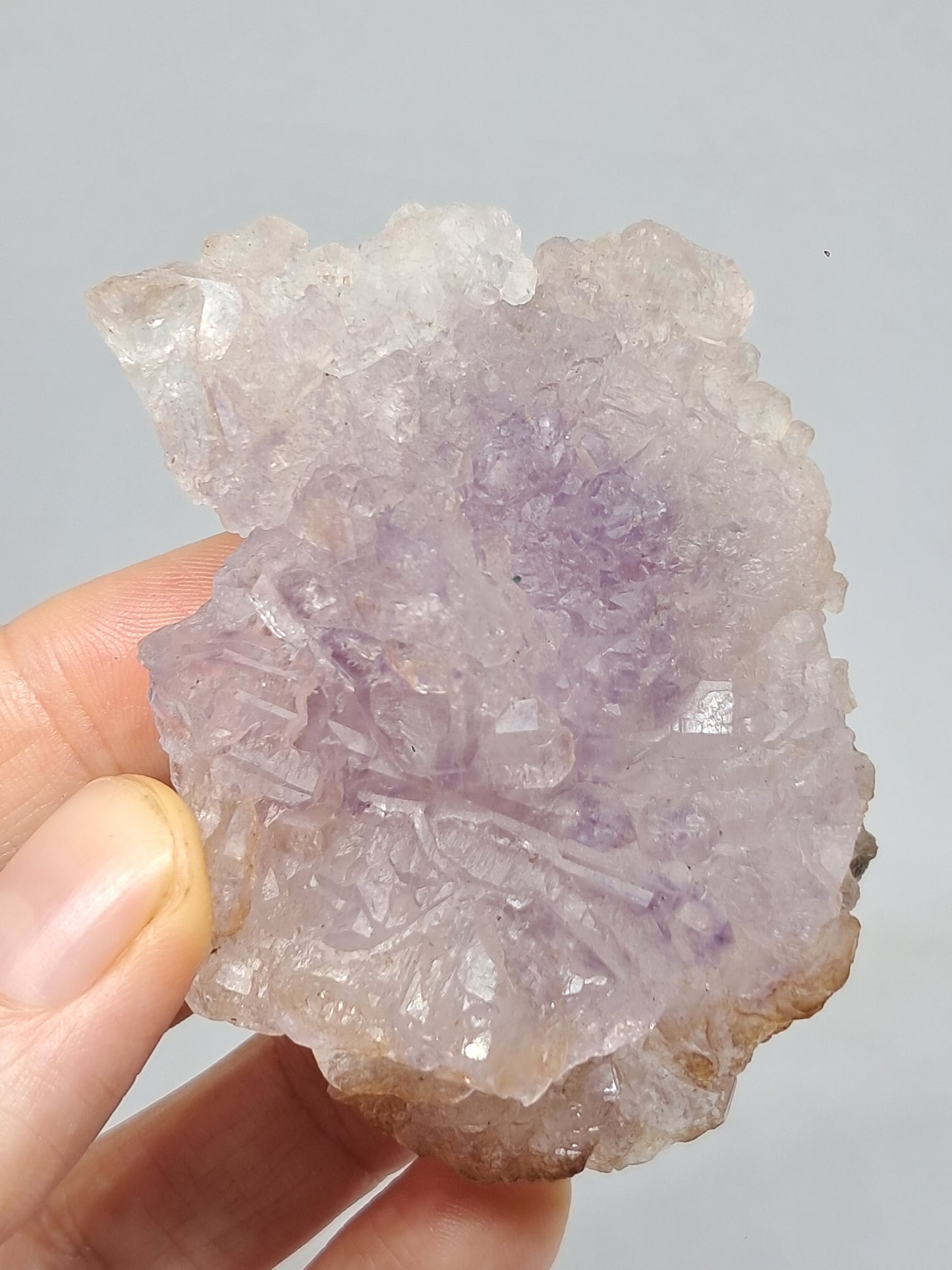 Cúmulo de amatista en cetro con óxido de hierro en forma de panal (Karur) | Cristal en bruto | Piedra natural | Ejemplar mineral n.° KA150