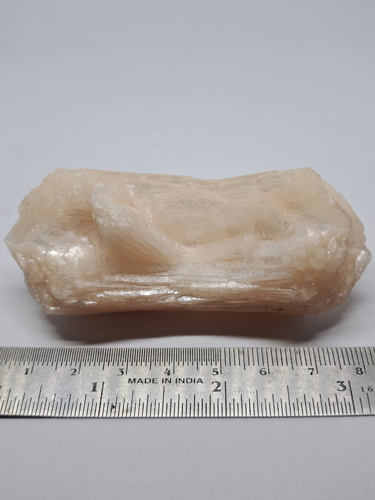 Arco de Estilbita (Ajanta) Cristal de Zeolita Natural | Ejemplar Mineral en Bruto n.° ZL2